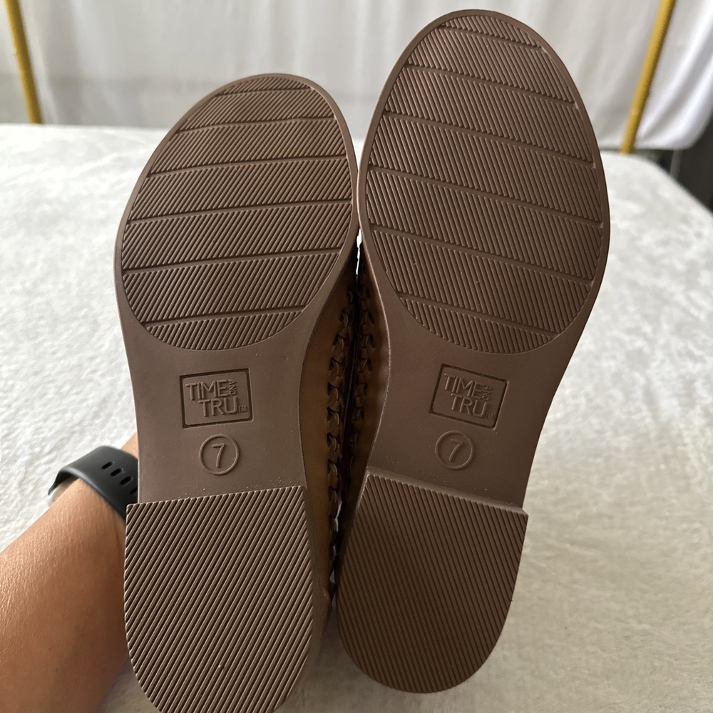 Time and Tru Brown Loafers - Picture 12 of 13